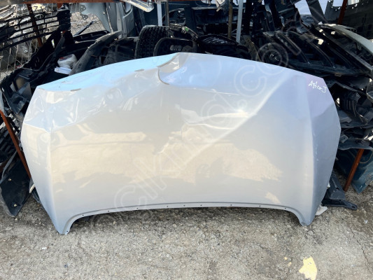 Opel astra j kaput çıkma