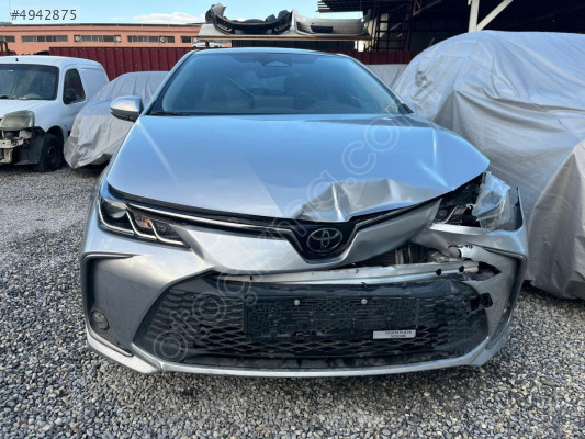 TOYOTA COROLLA KAPUT ORİJİNAL SÖKME