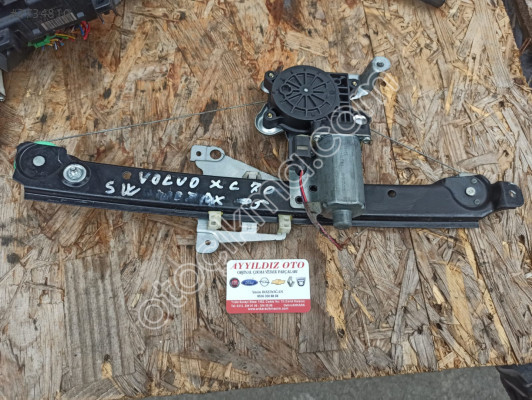 VOLVO XC70 ARKA CAM MOTORU