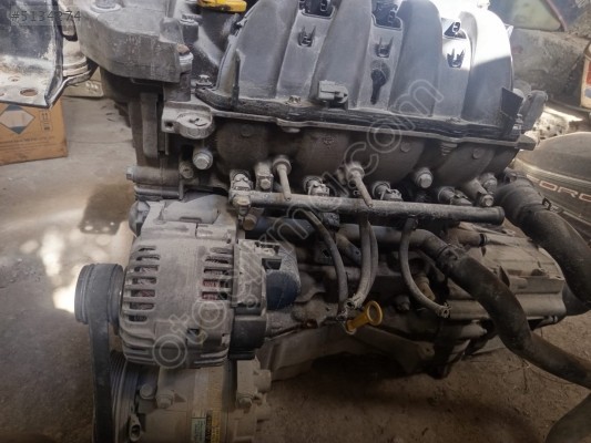 MEGANE 2 1.6 16 V  ARKADAN MARŞ BENZİNLİ ÇIKMA MOTOR