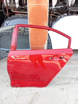 COROLLA SOL ARKA KAPI