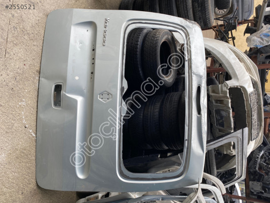 Renault kangoo arka bagaj kapağı