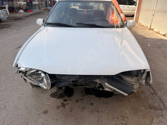 Renault 19 kapı camları