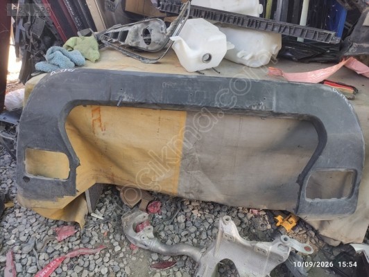 Dacia Duster ön tampon difüzörü