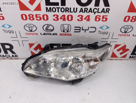 TOYOTA COROLLA SOL FAR ÇIKMA ORİJİNAL PARÇA