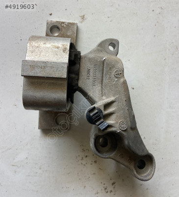 DACİA DUSTER 2 ORJİNAL MOTOR TAKOZU