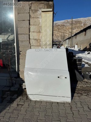 Renault kangoo sağ arka kapı