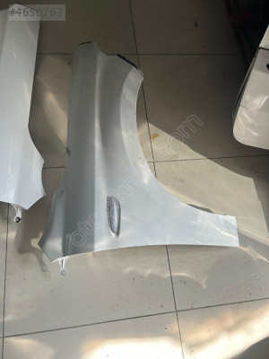Fiat Egea sağ ön çamurluk