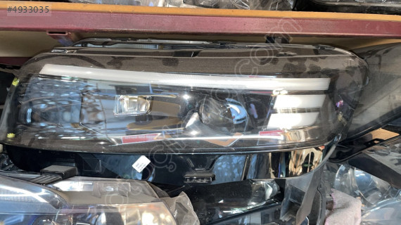 OPEL COMBO E ORJINAL ÇIKMA SOL FAR