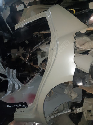 suzuki swift sol arka çamurluk