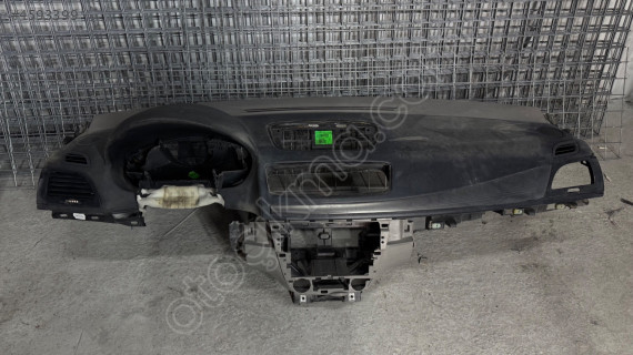 Renault megane 3 ön göğüs torpido