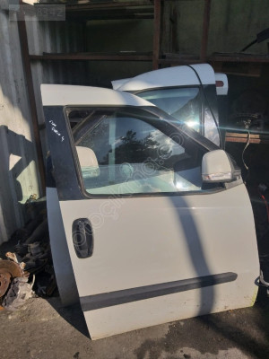 FİAT DOBLO 4 SAĞ ÖN KAPI