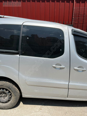 PEUGEOT  PARTNER  TEPEE  SAĞ  SÜRGÜLÜ  KAPI