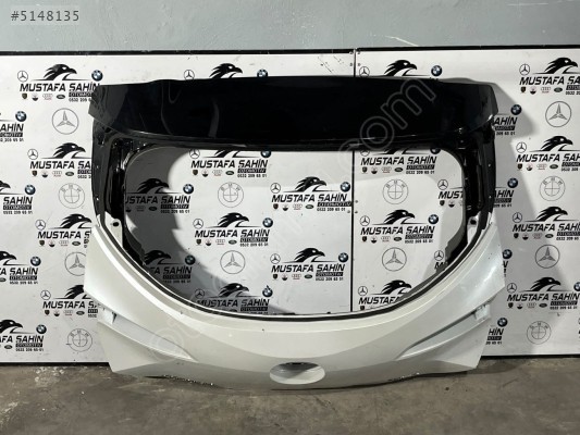 Toyota Corolla HEV  Bagaj Kapağı