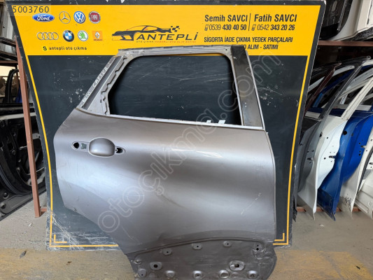RENAULT CAPTUR SAĞ ARKA KAPI ÇIKMA ORİJİNAL