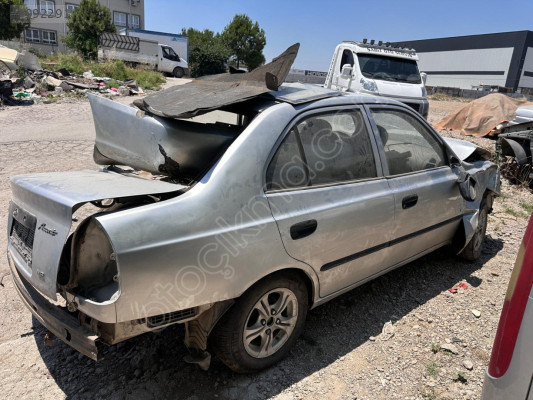 HYUNDAİ ACCENT SAĞ ARKA KAPI 2000-2005 MODEL ORJİNAL ÇIKMA