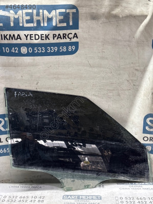 ÇIKMA SKODA FABİA SAĞ ÖN KAPI CAMI