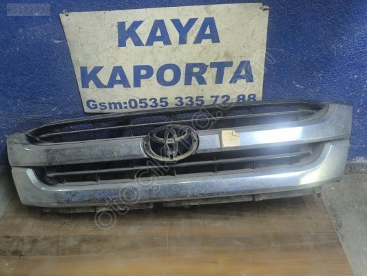 Toyota Hilux ön panjur