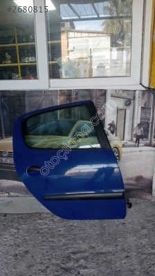 PEUGEOT 206 SAĞ ARKA KAPI ÇIKMA