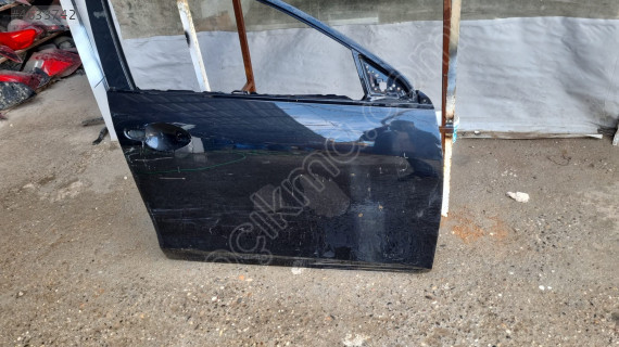 Mazda 3 model 2013 sag on kapı