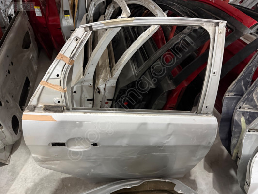 FORD FOCUS 2.5 ÇIKMA ORİJİNAL SAĞ ARKA KAPI BD2