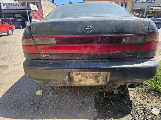 93 model Toyota Corona arka stop