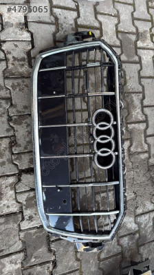 Audi q7 ön panjur