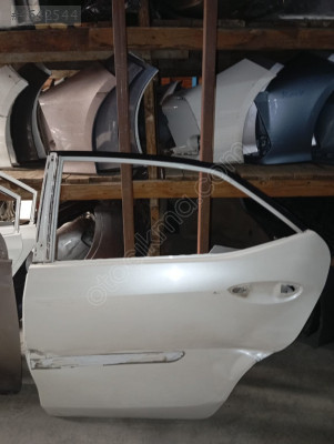2013-2018 TOYOTA COROLLA ÇIKMA ORJİNAL SOL ARKA KAPI