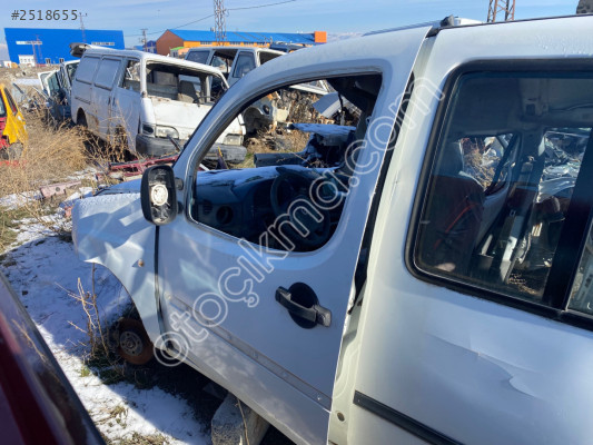 Fiat Doblo Sol ön Kapı Hatasız Orijinal Çıkma