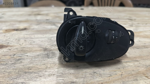 FORD FOCUS 1 FAR ANAHTARI