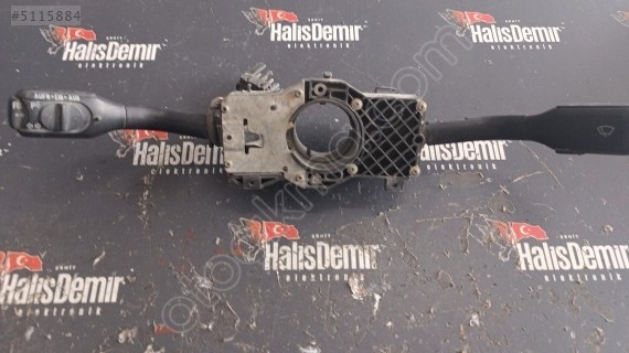 AUDI A4 B6 SİNYAL SİLECEK KOLU