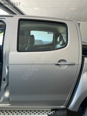 2012-2019 ISUZU DMAX SOL ARKA KAPI ( HATASIZ - DOLU KAPI )