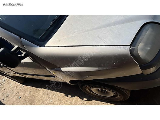 Doblo Sağ Ön Çamurluk Hatasız
