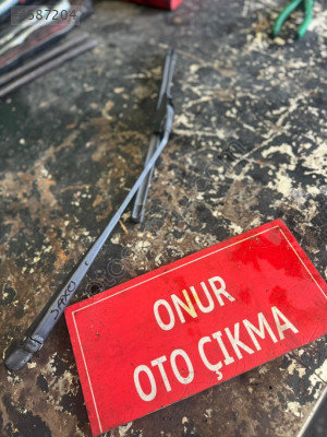 CITROEN SAXO ARKA CAM SİLGİSİ
