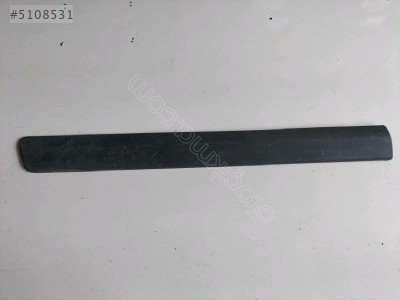 04786 DACİA LOGAN MCV SOL ÖN KAPI ÇITASI