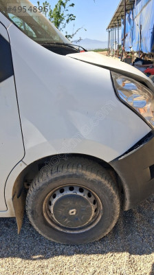 RENAULT MASTER 3 SAĞ ÖN ÇAMURLUK ÇIKMA
