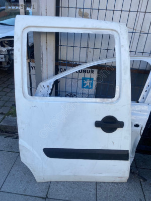 fiat doblo çıkma sağ sürgülü kapı