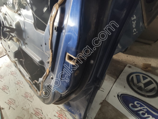 ROVER 216 SAĞ ÖN KAPI KİLİDİ