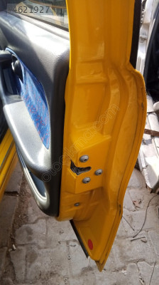 fiat palio weekend sağ ön kapı kilidi