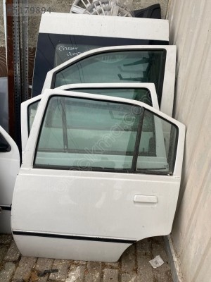 OPEL KADETT SOL ARKA KAPI
