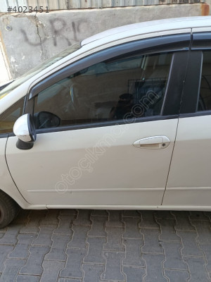 Fiat linea  sol ön kapı