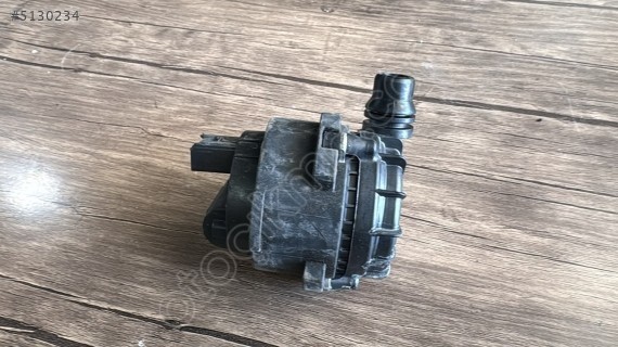 BMW İX1 U11 SU POMPASI 5A69E3503