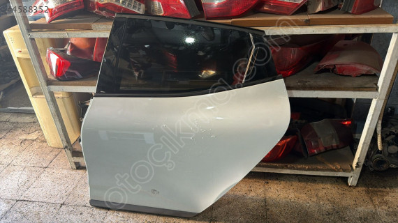 2019-25 MODEL RENAULT CLİO 5 ORJ ÇIKMA SOL ARKA KAPI