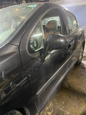 PEUGEOT 207 SOL ÖN KAPI