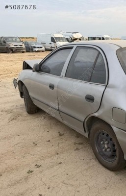 HYUNDAİ ACCENT SOL ARKA KAPI ÇIKMA