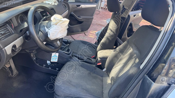 VOLKSWAGEN JETTA GÖĞÜS 2011-2015 MODEL 1.6