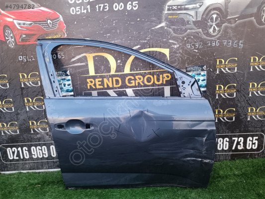 RENAULT MEGANE 4 SAĞ ÖN KAPI ORİJİNAL ÇIKMA