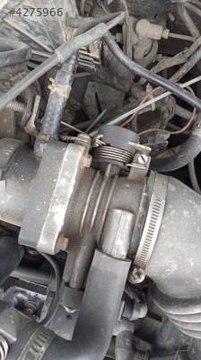 Rover 414 boğaz kelebeği
