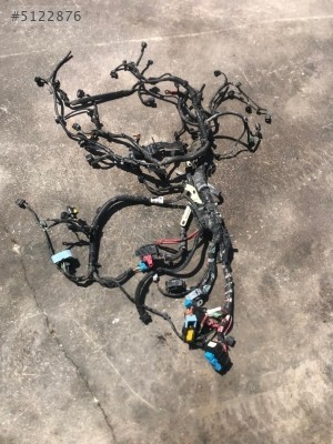 RENAULT CLİO 4 ELEKTİRİK TESİSATI
