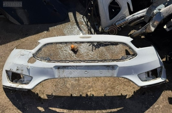FORD FOCUS ÖN TAMPON